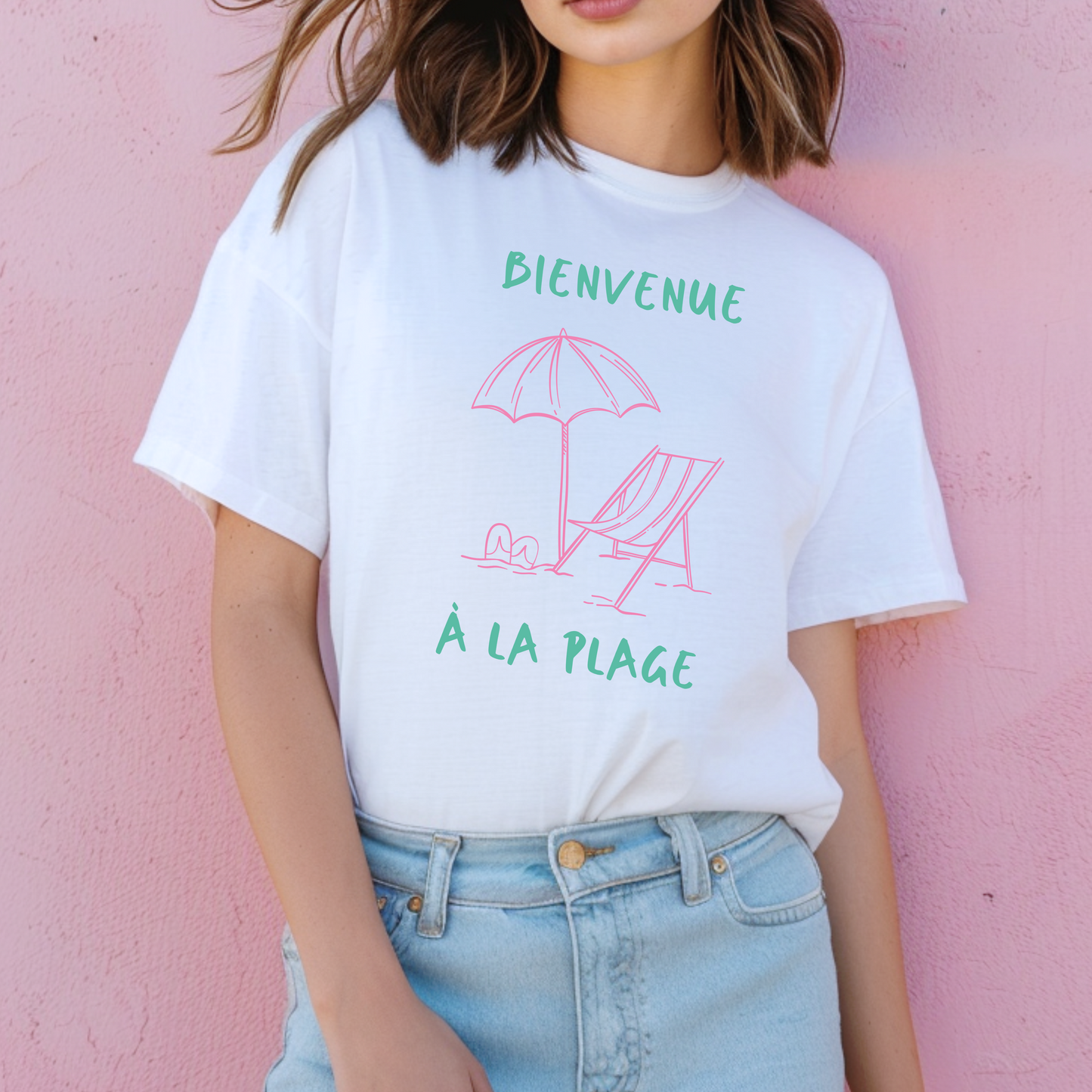 Bienvenue à la Plage French T-Shirt