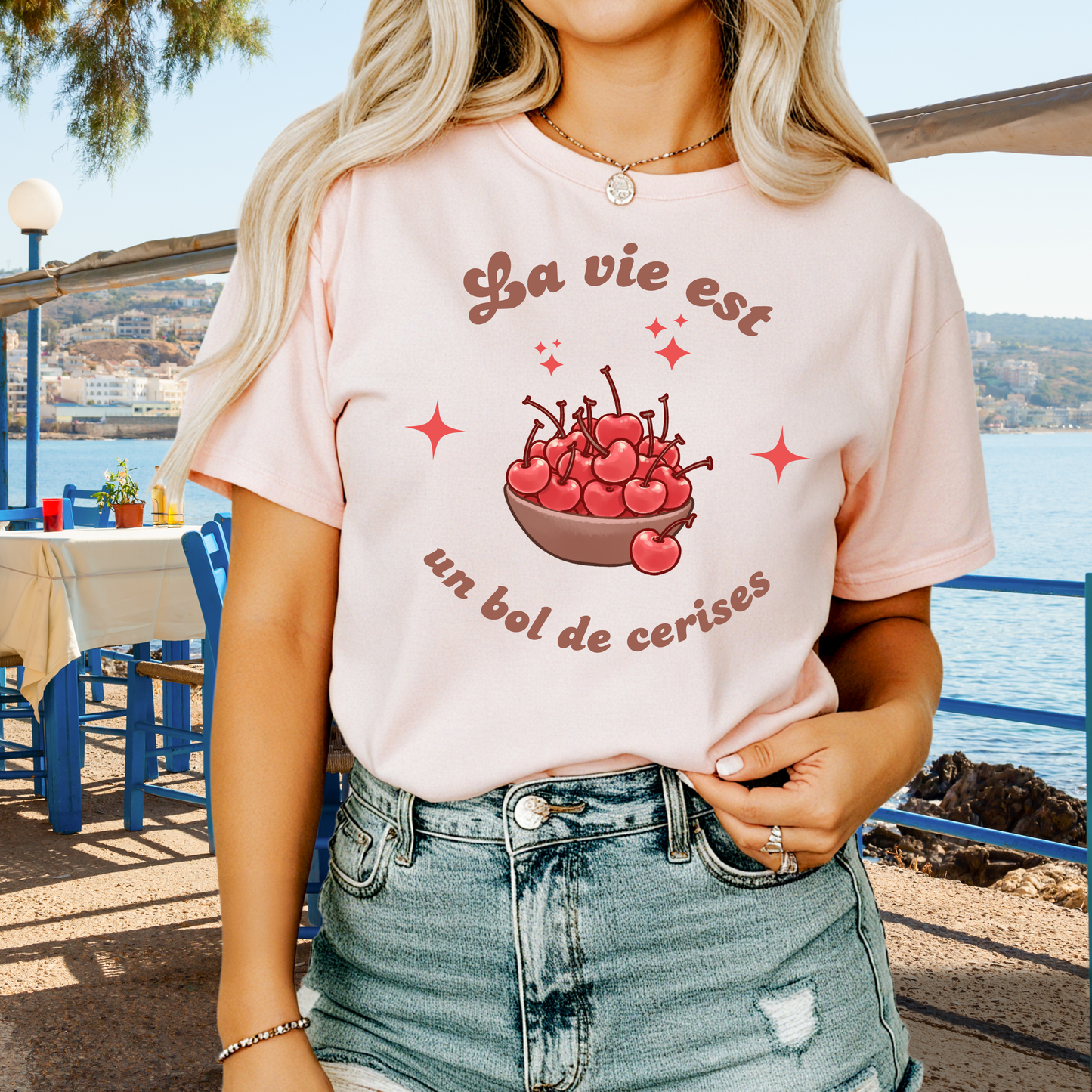 La Vie Est un Bol De Cerises French T-Shirt
