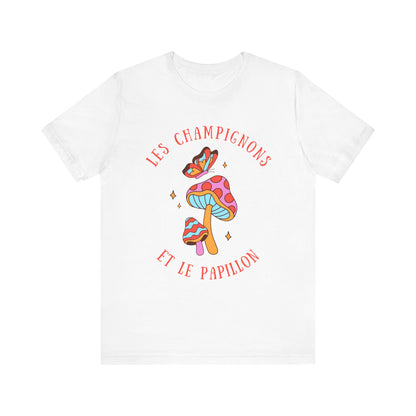 Les Champignons et le Papillon French T-Shirt
