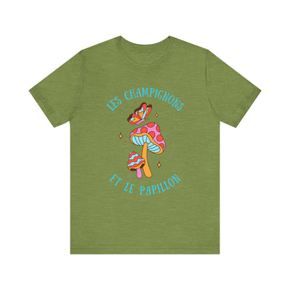 Les Champignons et le Papillon French T-Shirt